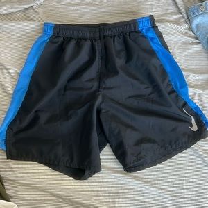 MENS NIKE DRI-FIT SHORTS
